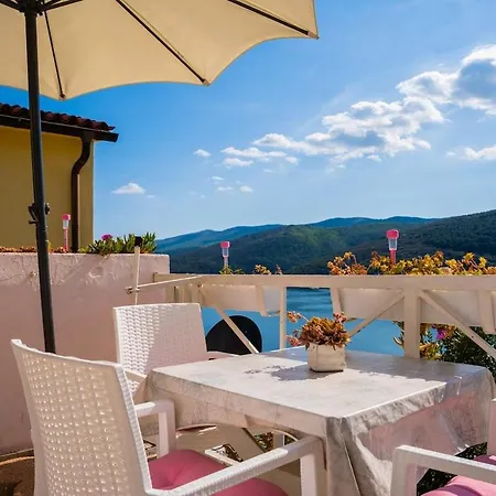 Charming App,gorgeous Sea View,wifi,18